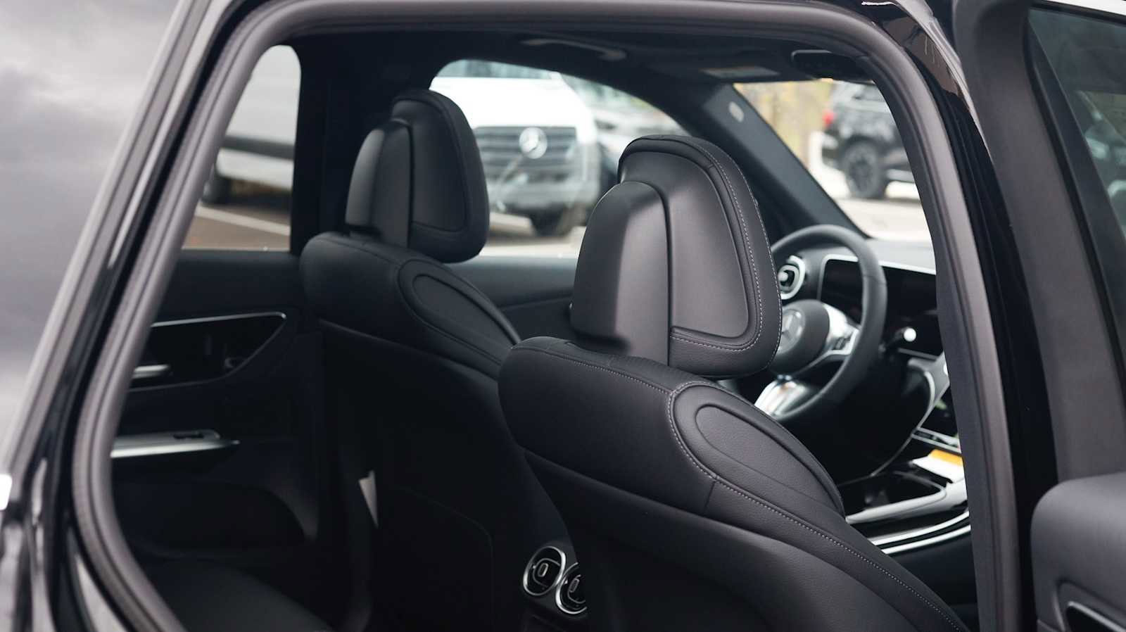 New 2026 Mercedes-Benz GLC 300 4MATIC image 19