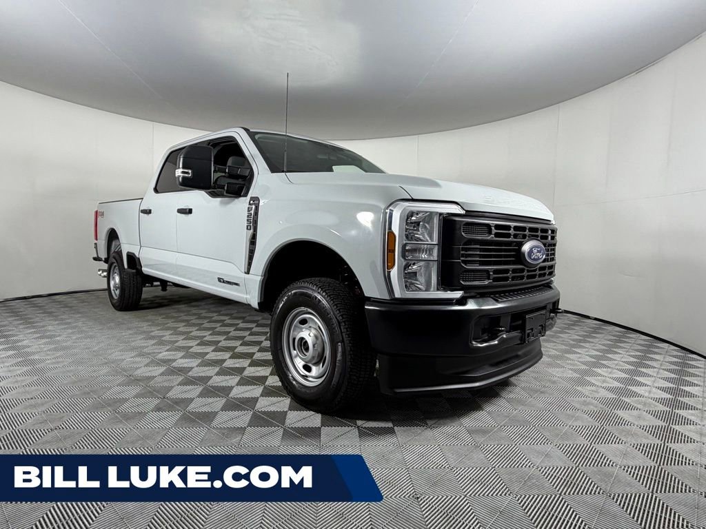 Used 2025 Ford F250 XL w/ FX4 Off-Road Package AWD/4WD image 1