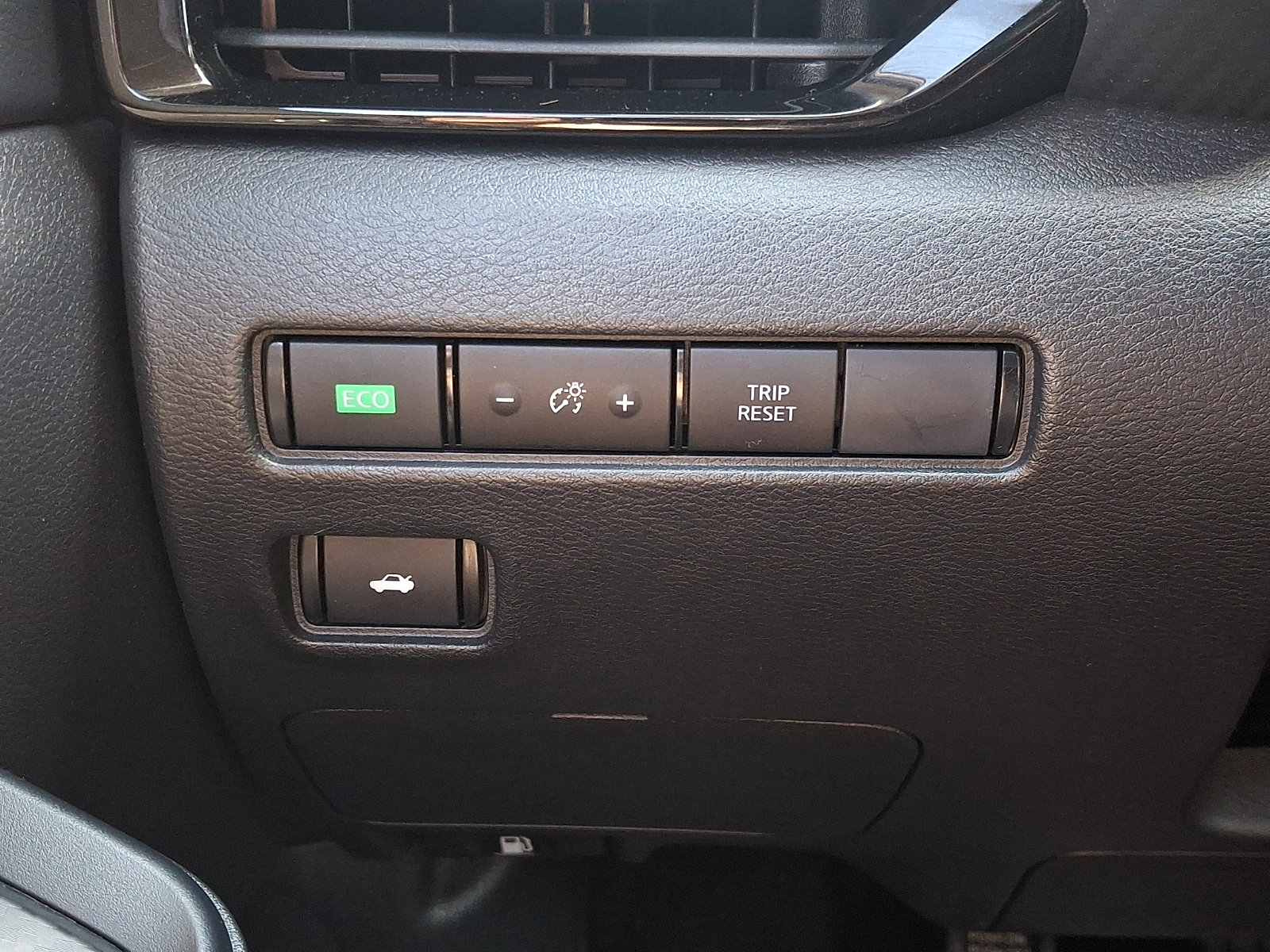 Certified 2023 Nissan Sentra SV w/ All-Weather Package image 25