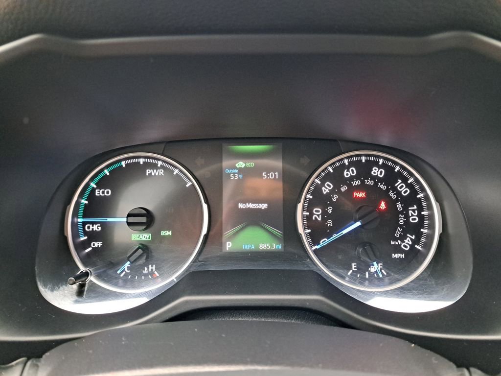 Used 2021 Toyota RAV4 XLE Premium image 20