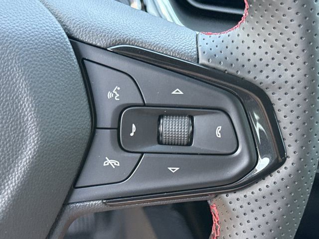 Used 2026 Chevrolet Trax RS w/ Driver Confidence Package FWD image 20