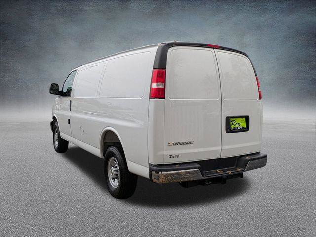 New 2025 Chevrolet Express 3500 w/ Driver Convenience Package image 6