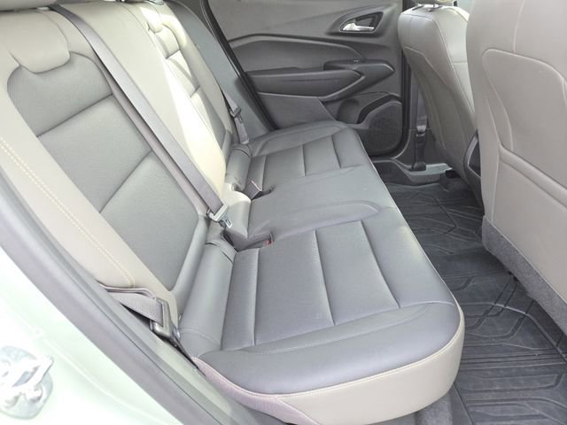 Used 2024 Chevrolet Trax ACTIV w/ Sunroof Package image 27