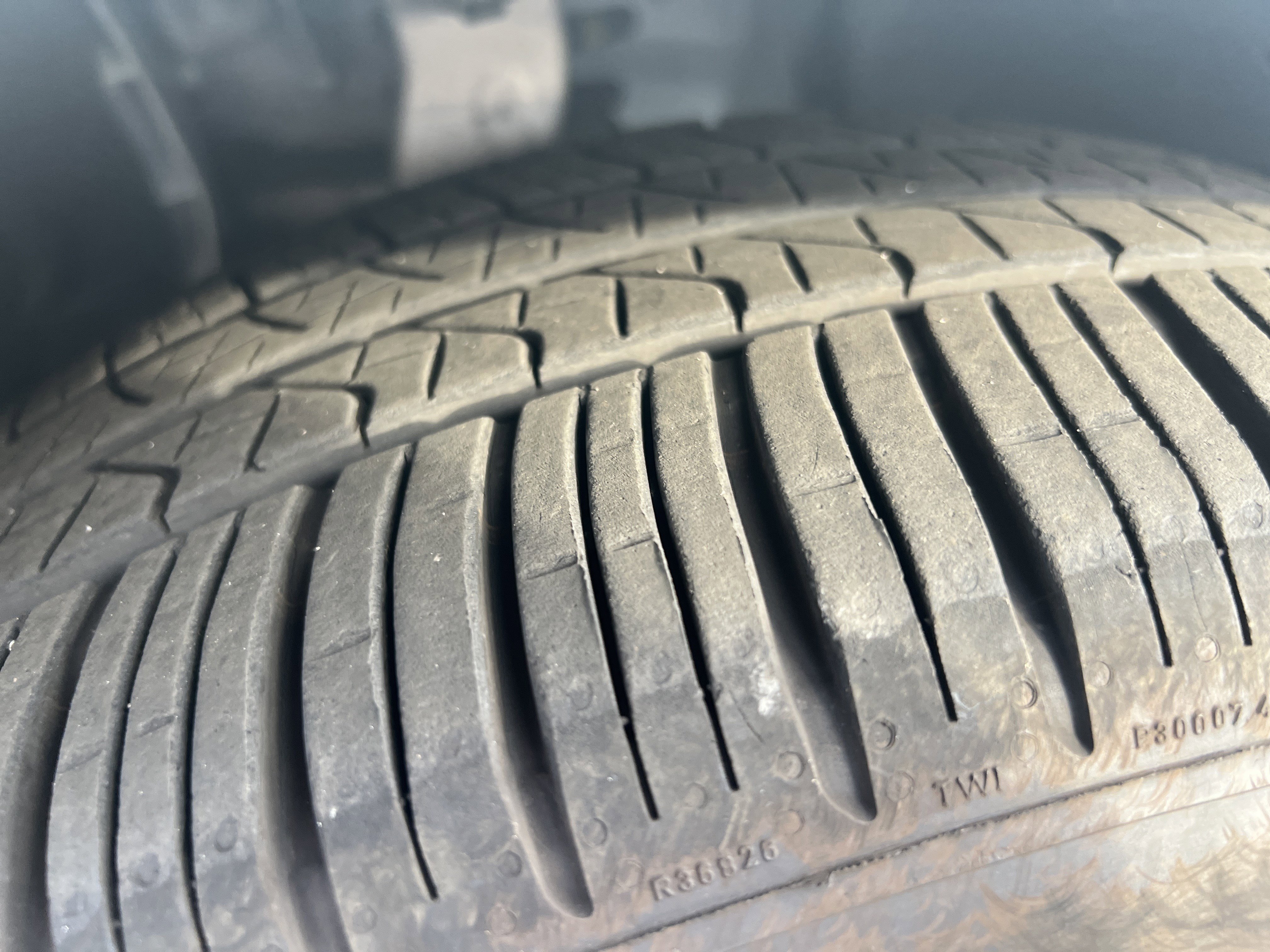 Used 2025 Mercedes-Benz GLE 450e 4MATIC image 12