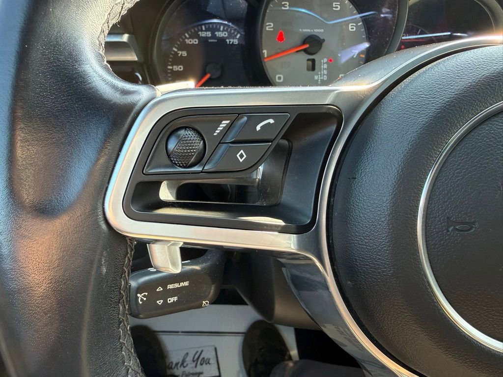 Used 2021 Porsche Macan S image 17