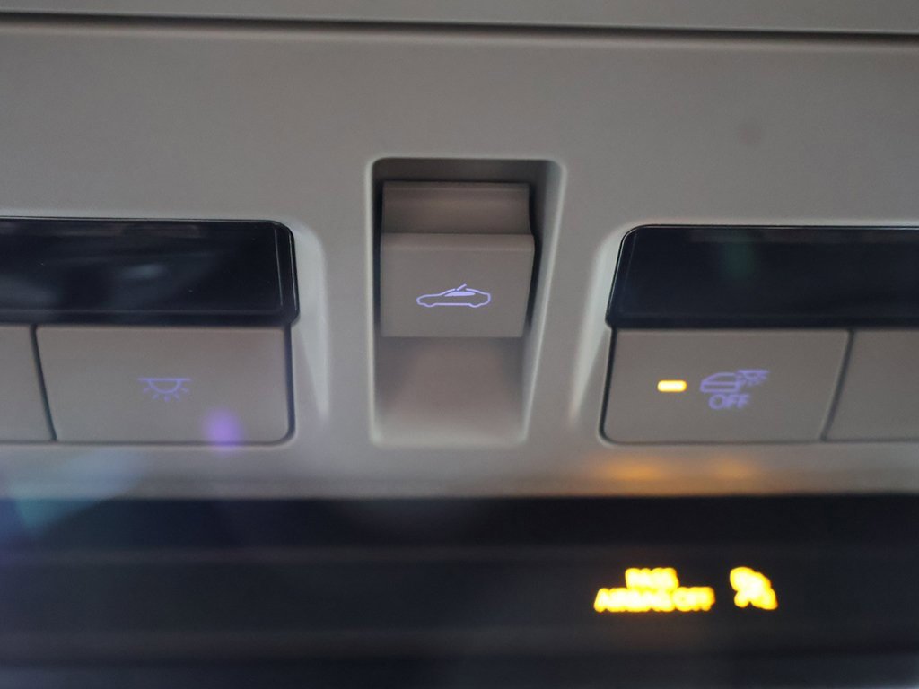 Used 2024 MAZDA MAZDA3 s image 49