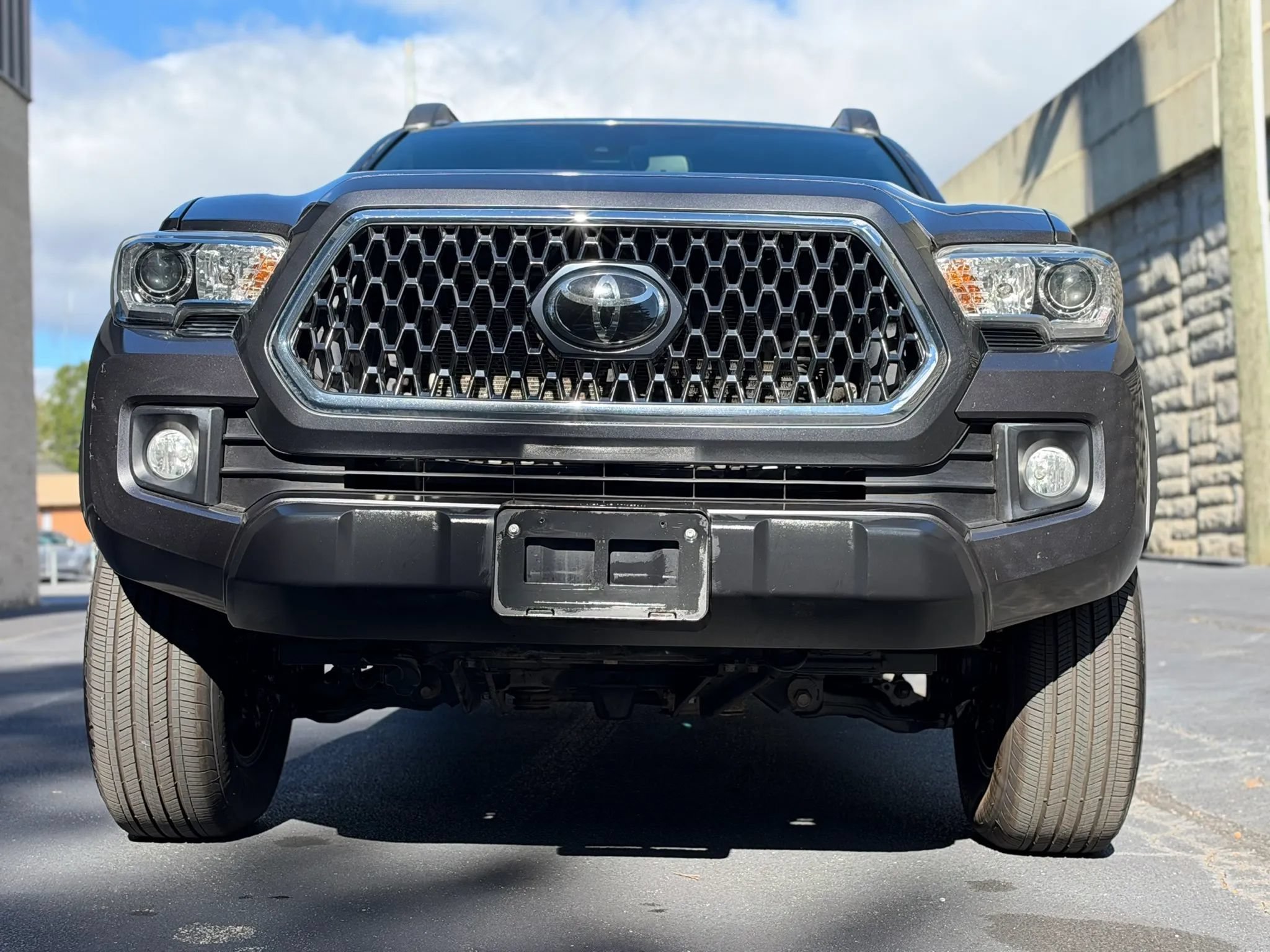 Used 2019 Toyota Tacoma TRD Off-Road AWD/4WD image 38