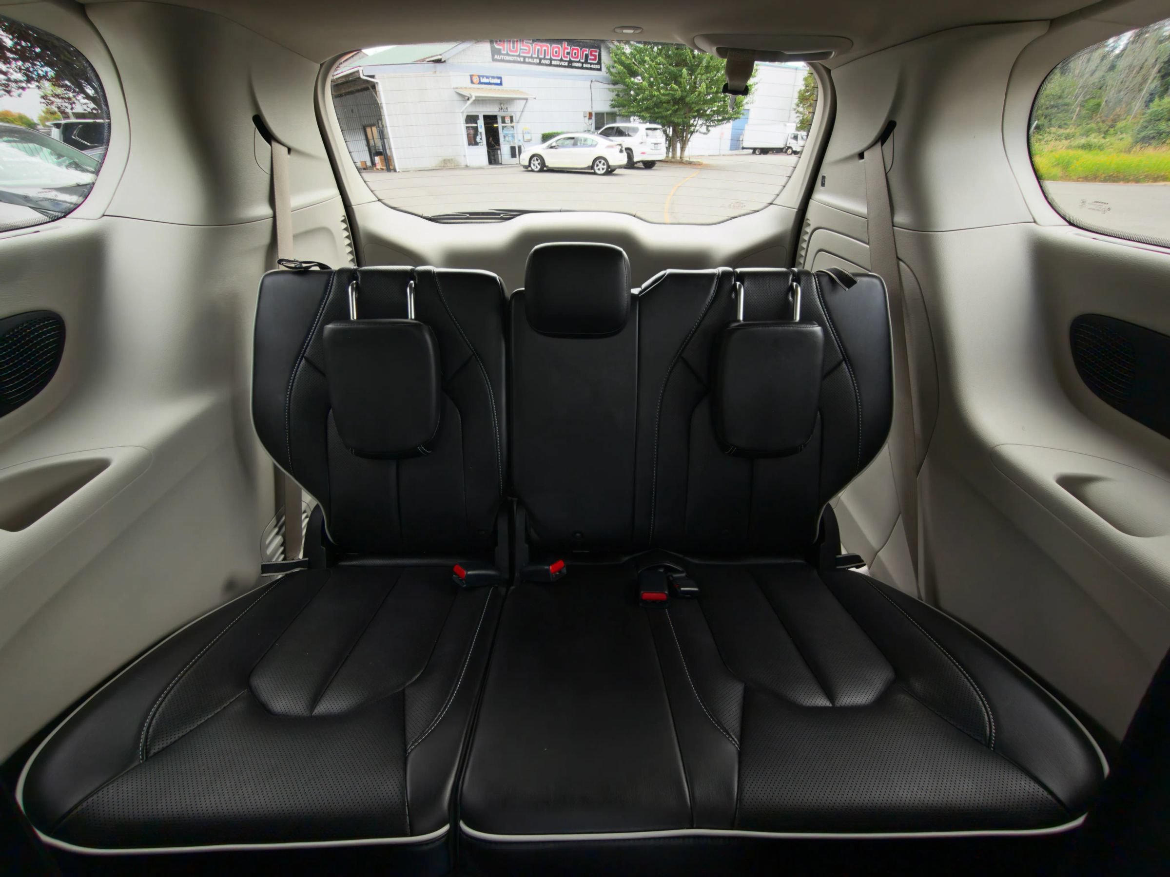 Used 2021 Chrysler Pacifica Limited FWD image 52