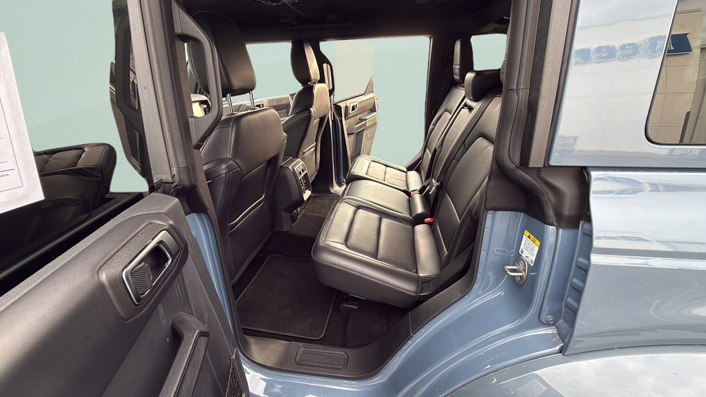 Used 2025 Ford Bronco Outer Banks AWD/4WD image 43