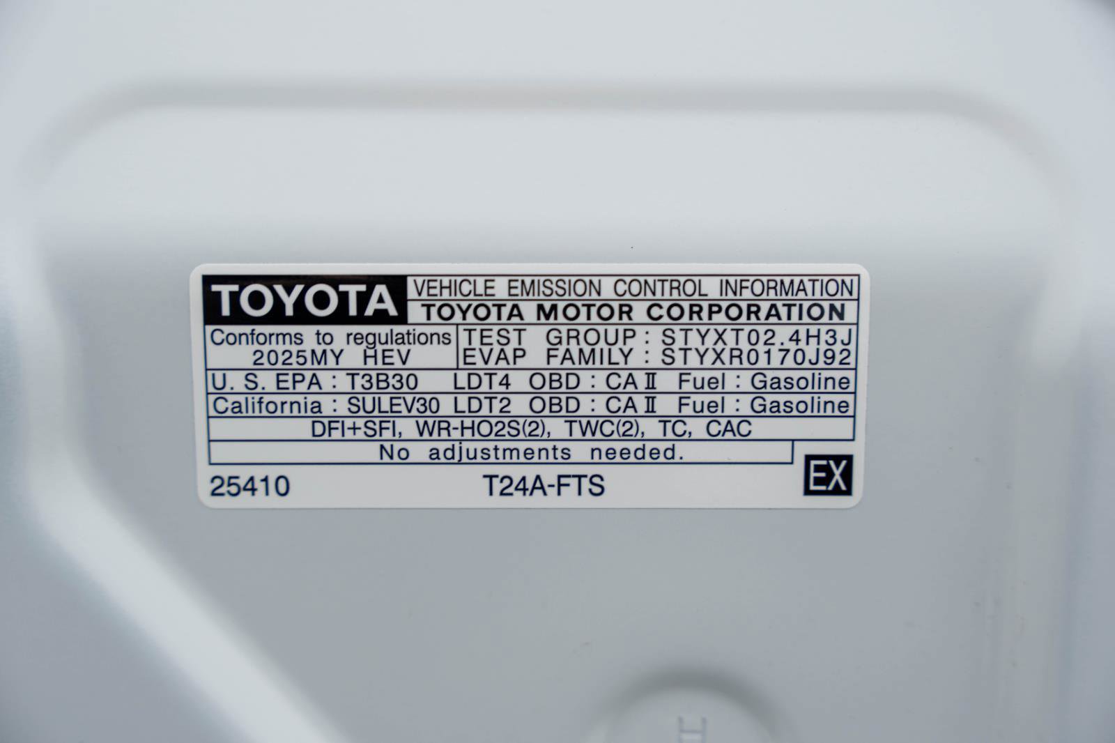 Used 2025 Toyota 4Runner Trailhunter image 59