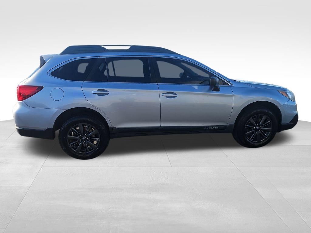 Used 2015 Subaru Outback 2.5i image 7