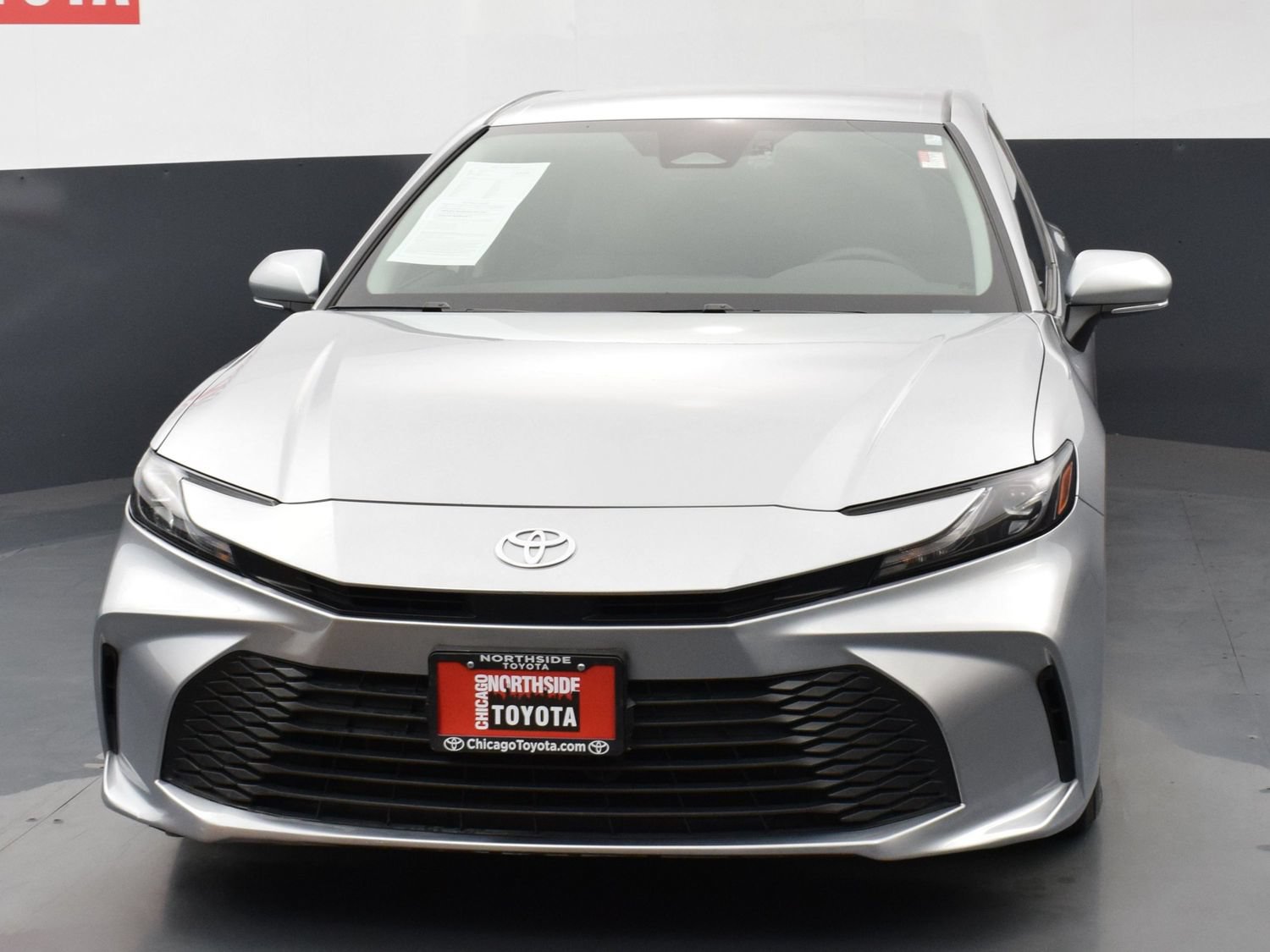 Used 2025 Toyota Camry LE w/ Convenience Package FWD image 7