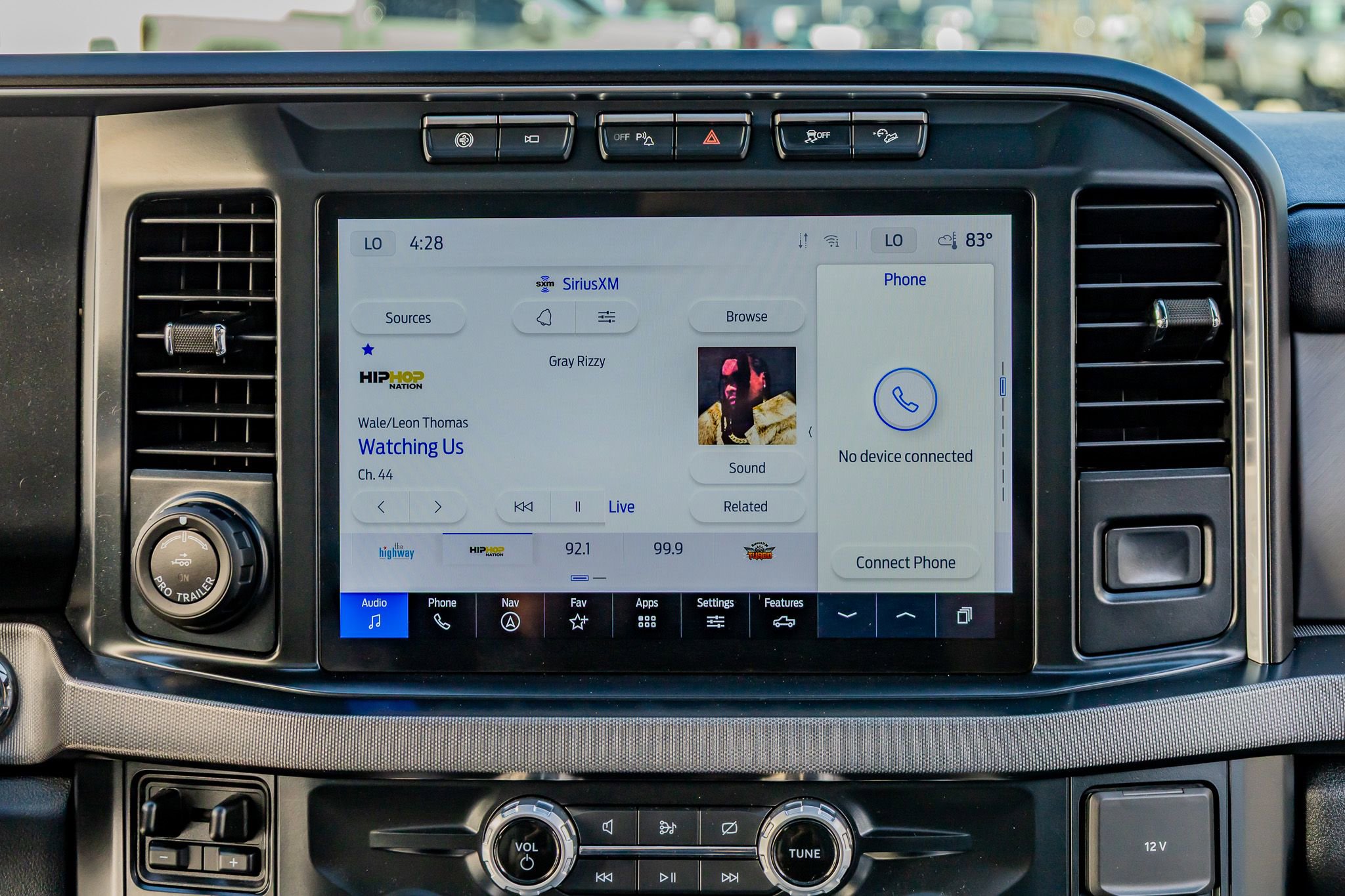 Used 2024 Ford F350 Platinum image 24