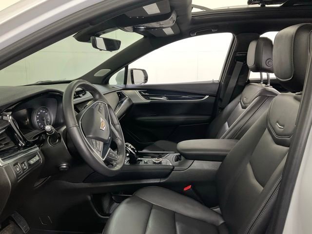 Used 2025 Cadillac XT5 Premium Luxury w/ Technology Package image 25