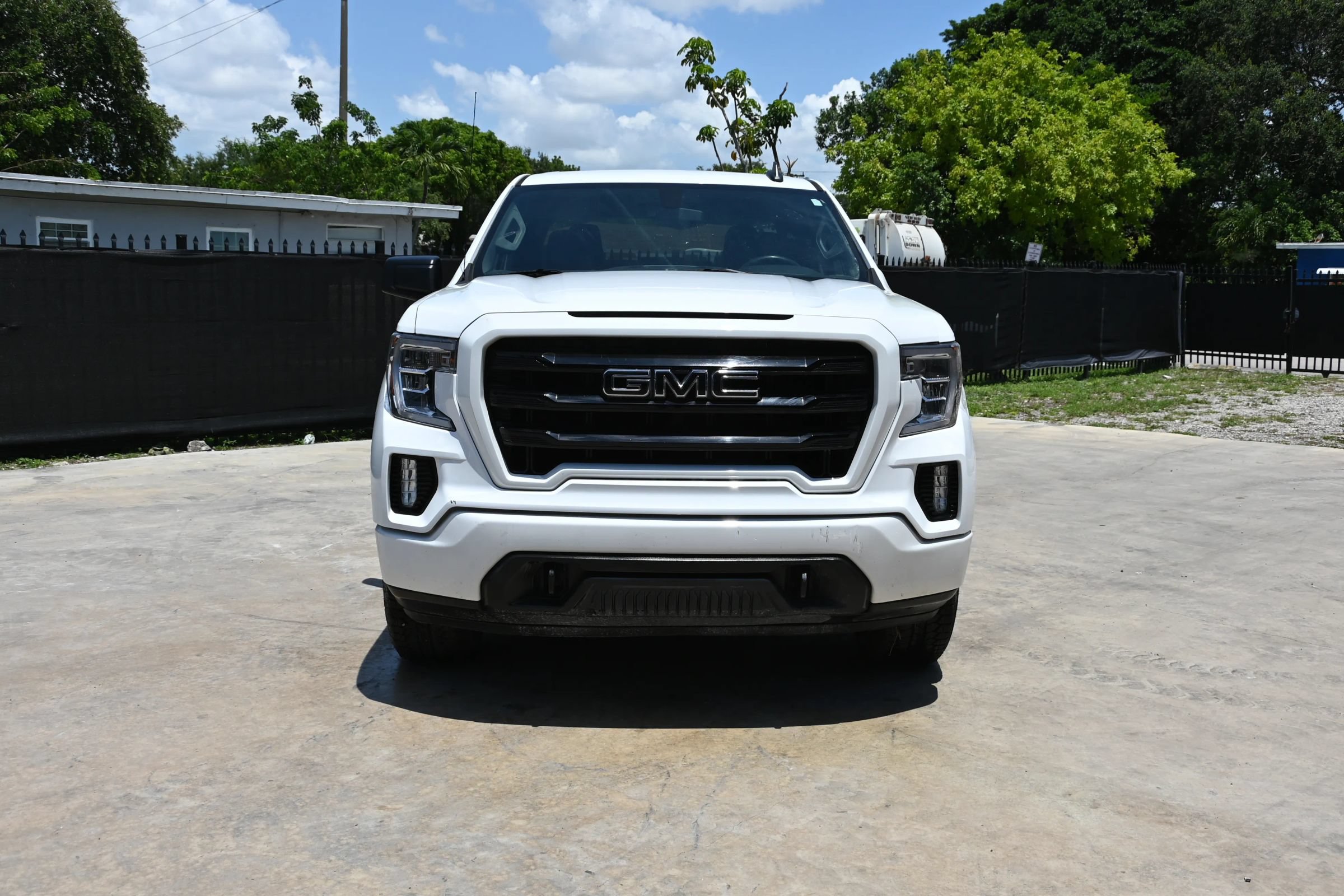 Used 2021 GMC Sierra 1500 Elevation AWD/4WD image 2