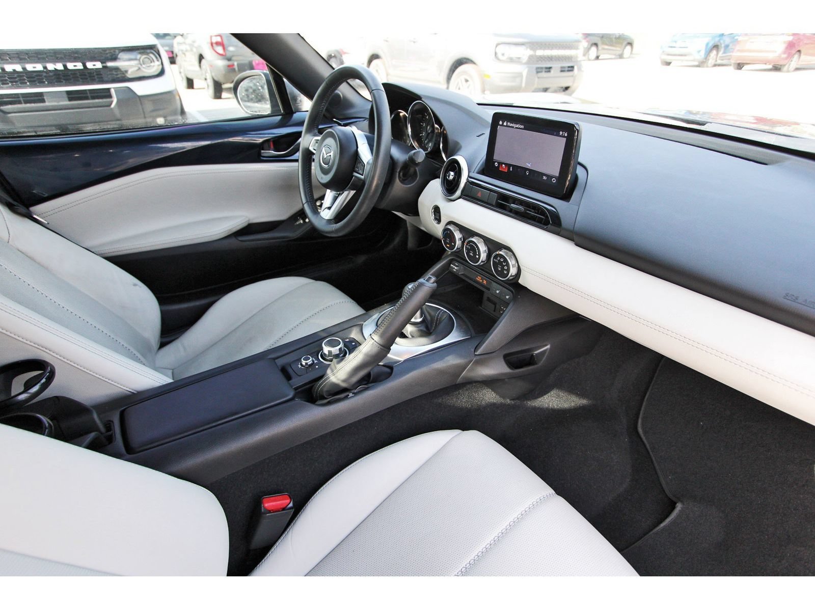Used 2021 MAZDA MX-5 Miata RF Grand Touring RWD image 25
