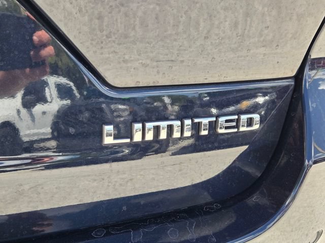 Used 2024 Jeep Grand Cherokee Limited RWD image 12