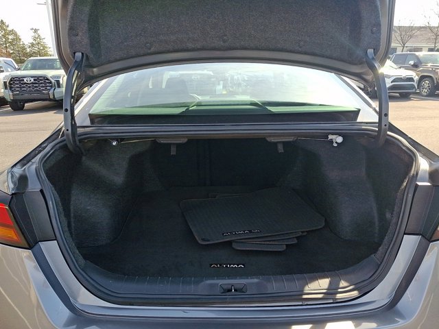 Used 2024 Nissan Altima 2.5 SV image 28