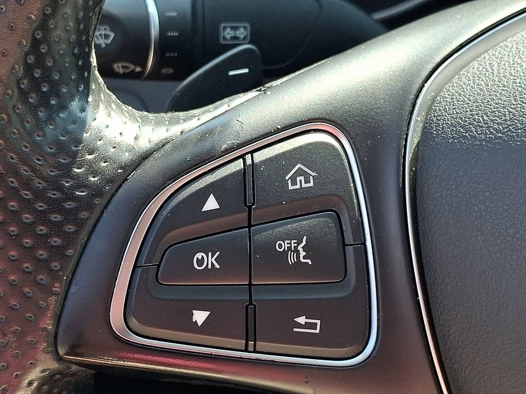Used 2016 Mercedes-Benz C 300 4MATIC Sedan image 25