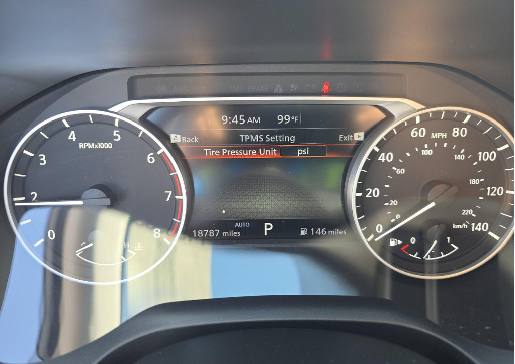 Used 2023 Nissan Rogue SL AWD/4WD image 9