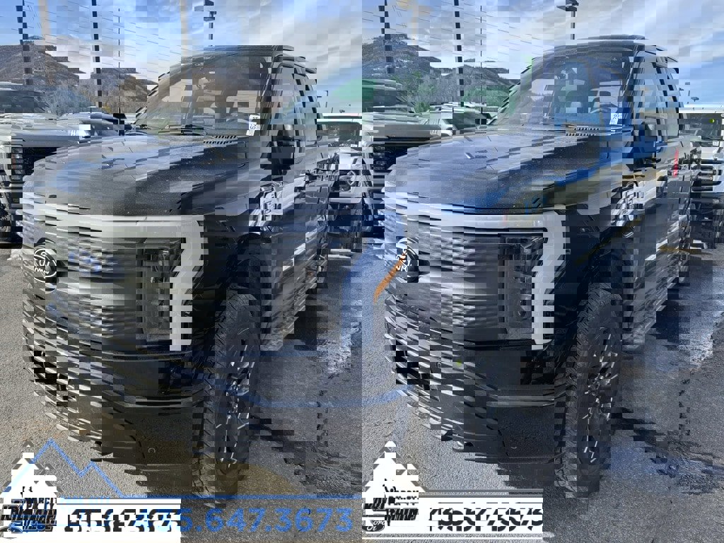 New 2025 Ford F150 Lightning Flash image 27