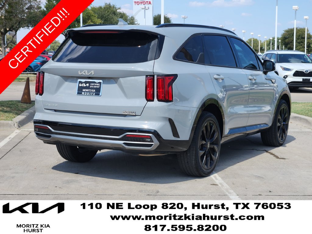Certified 2023 Kia Sorento SX FWD image 4