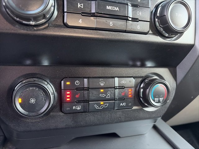 Used 2019 Ford F150 XLT w/ Equipment Group 302A Luxury image 22