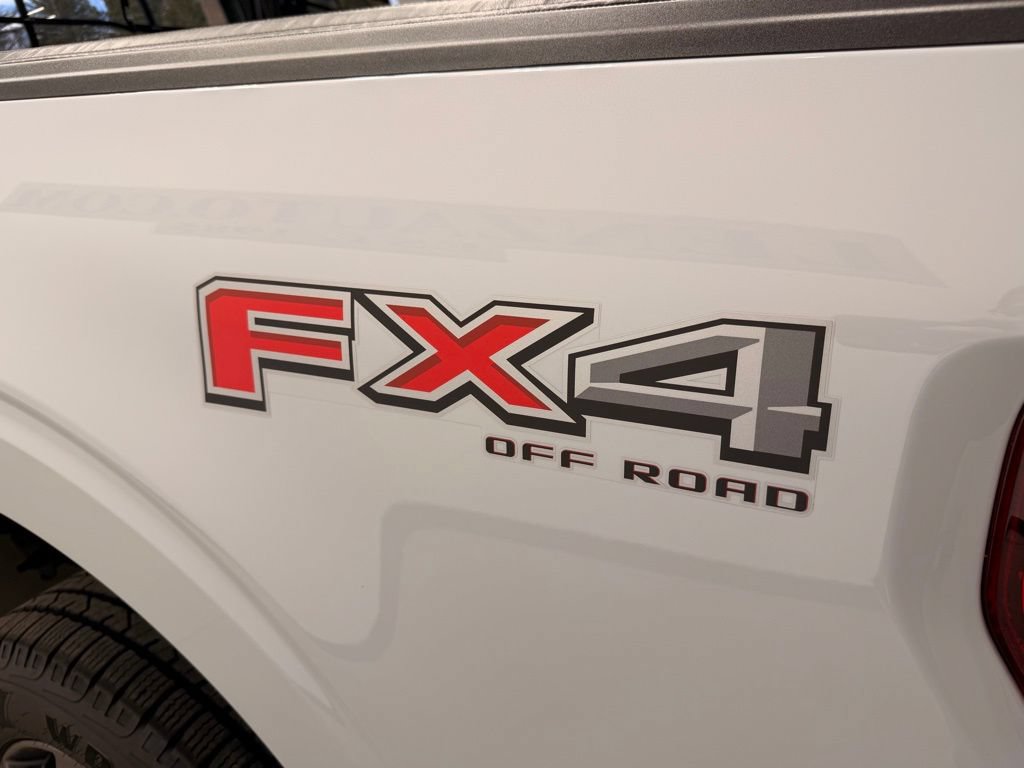 Used 2022 Ford F150 Lariat w/ Equipment Group 502A High AWD/4WD image 12
