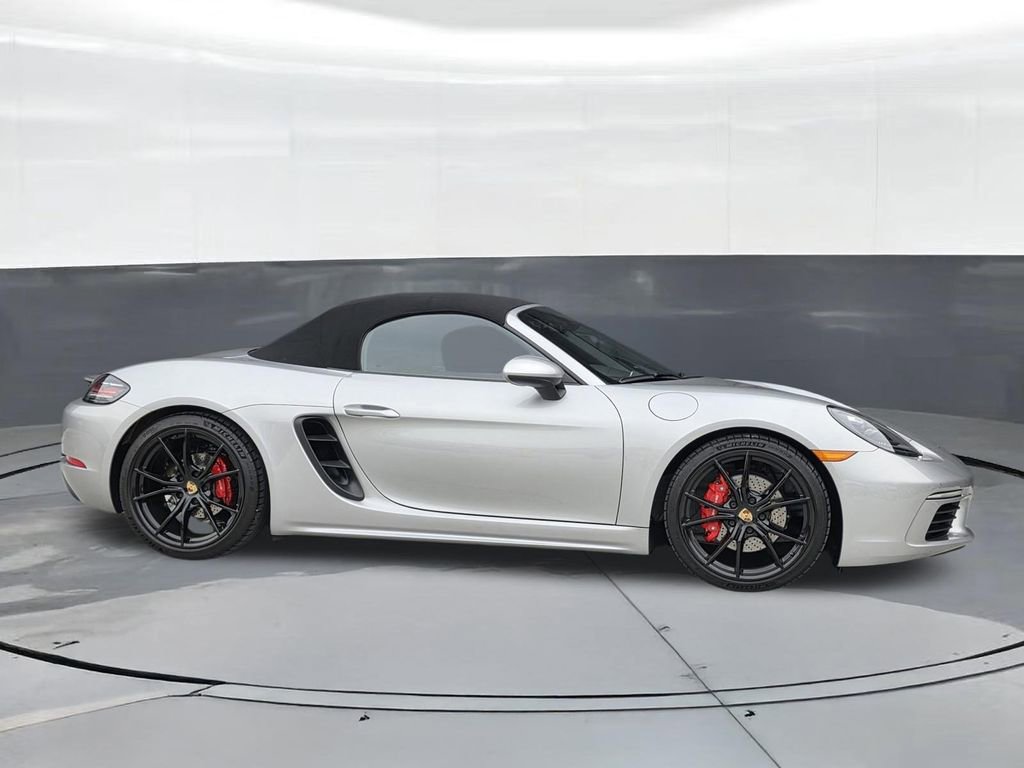 Certified 2024 Porsche 718 Boxster S RWD image 9
