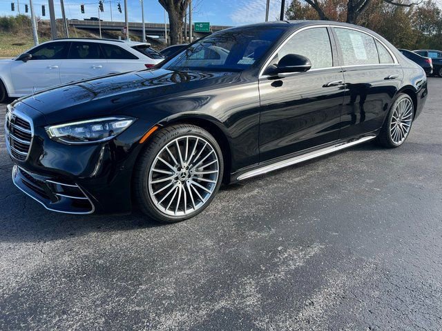 Certified 2022 Mercedes-Benz S 580 4MATIC Sedan image 3