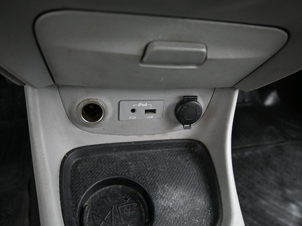 Used 2010 Hyundai Accent GLS w/ Premium Pkg 4 image 16