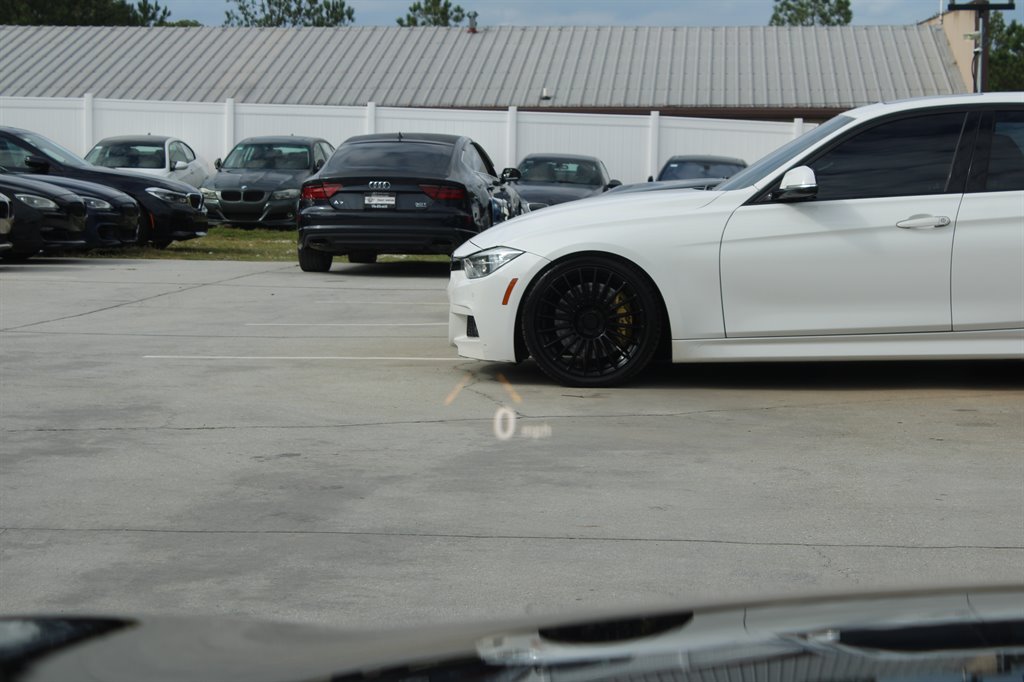 Used 2012 BMW 750Li xDrive AWD/4WD image 22