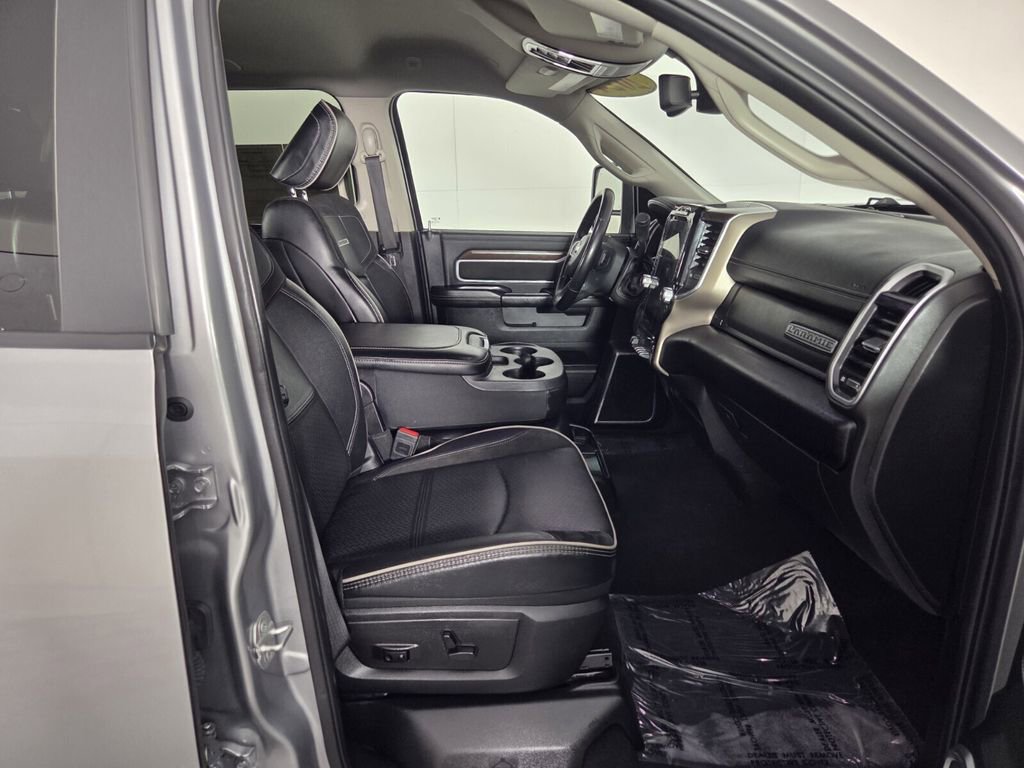 Certified 2024 RAM 2500 Laramie image 31