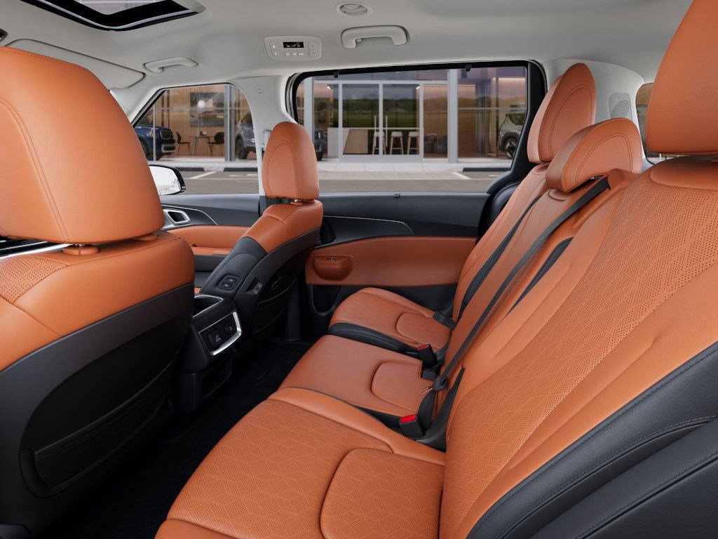 New 2026 Kia Carnival SX w/ SX Dark Edition Package image 18