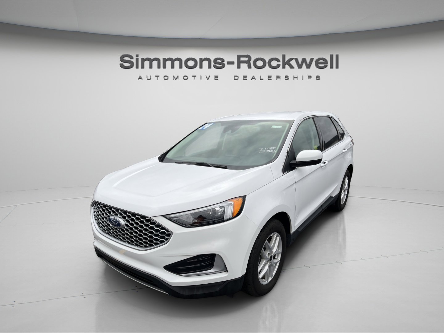 Used 2024 Ford Edge SEL image 1