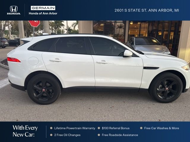 Used 2019 Jaguar F-PACE Premium image 7