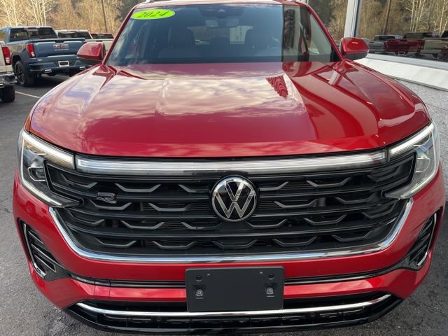 Used 2024 Volkswagen Atlas Cross Sport SEL R-Line image 3