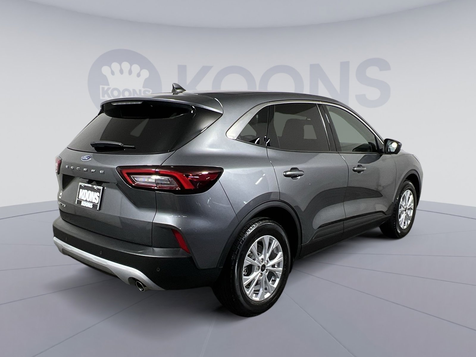 Used 2023 Ford Escape Active w/ Tech Pack #2 FWD image 11