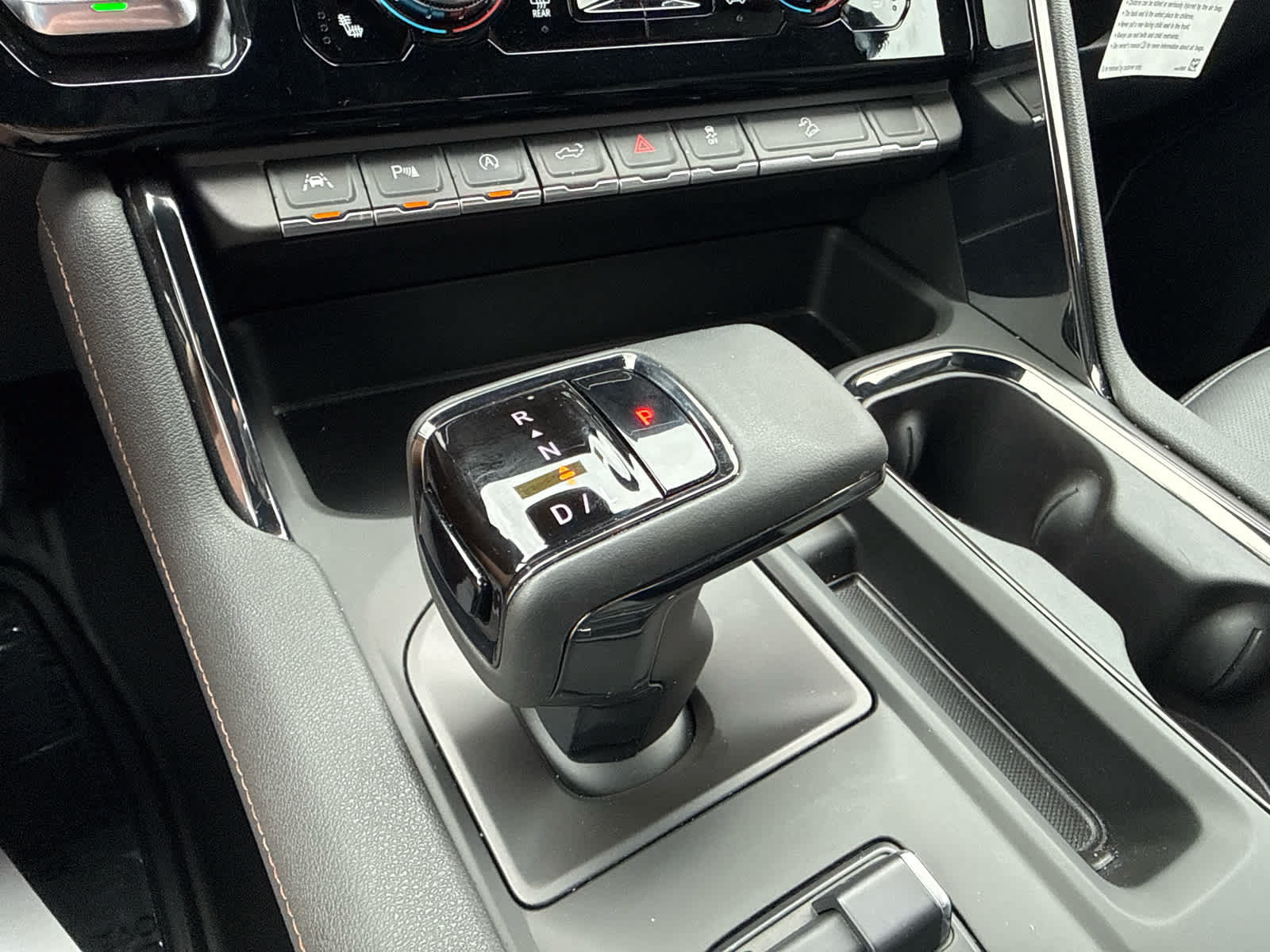 Certified 2024 GMC Sierra 1500 AT4 w/ Technology Package AWD/4WD image 20