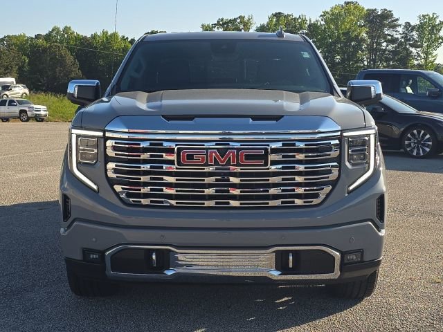 Used 2025 GMC Sierra 1500 Denali image 8
