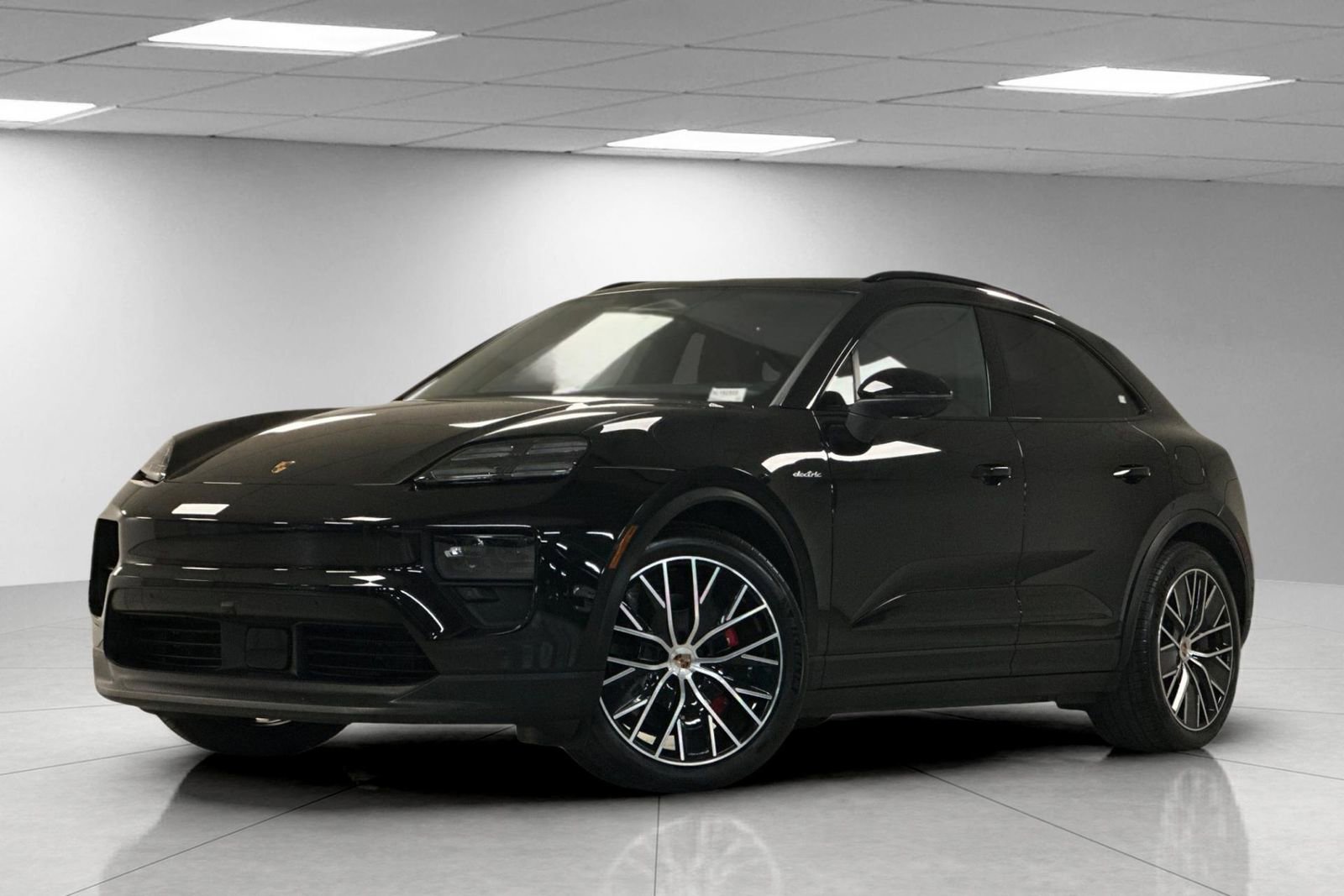 New 2025 Porsche Macan 4S Electric image 1