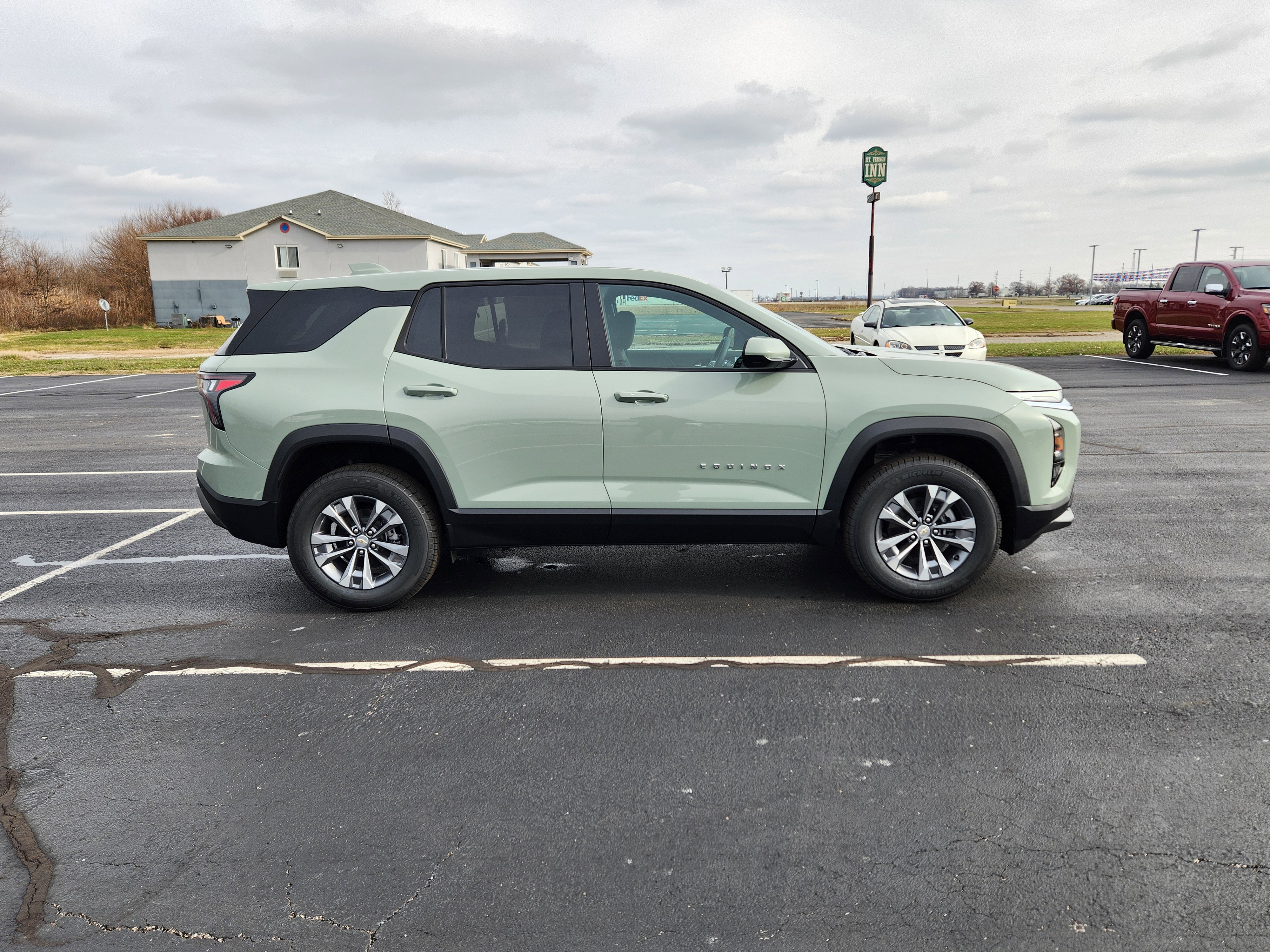 New 2026 Chevrolet Equinox LT image 5