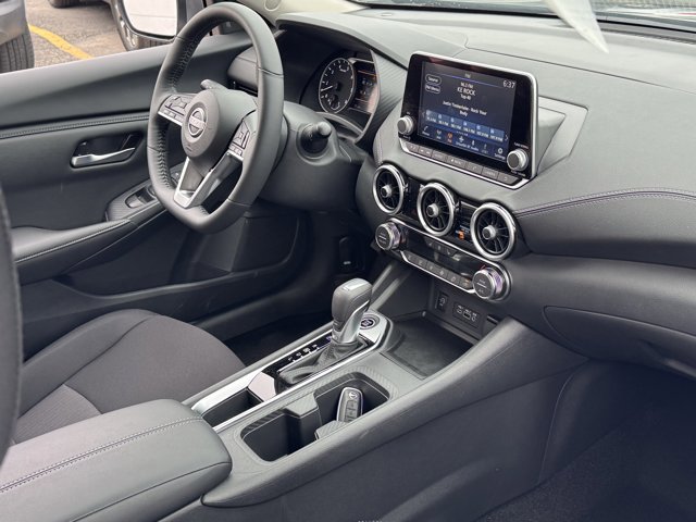 New 2025 Nissan Sentra SV w/ All-Weather Package image 9