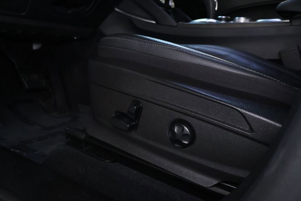 Used 2021 Alfa Romeo Stelvio Ti image 16