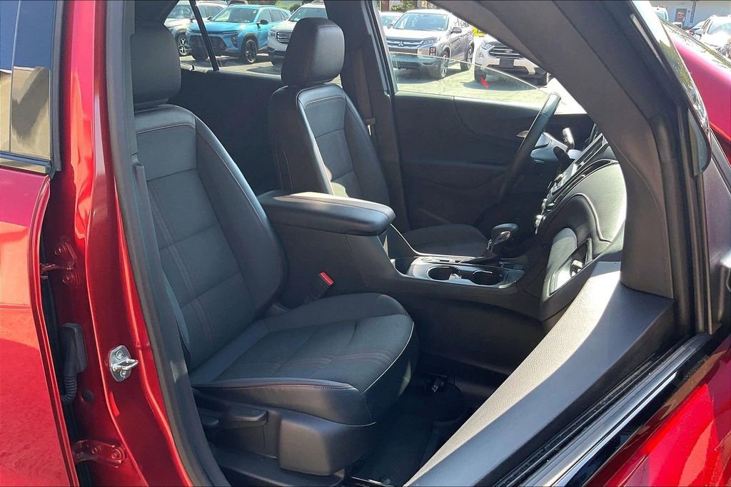 Used 2023 Chevrolet Equinox RS AWD/4WD image 7