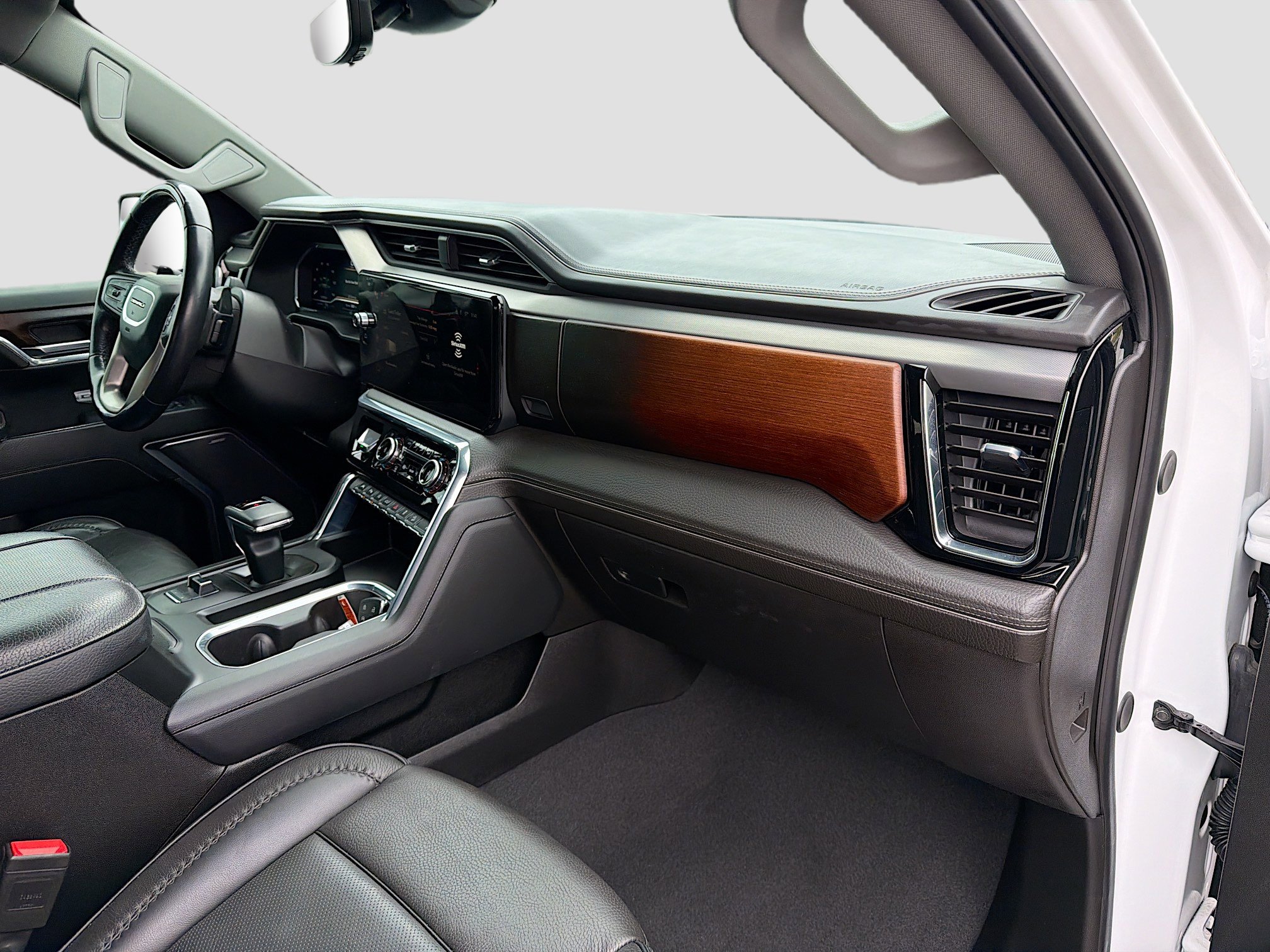 Used 2024 GMC Sierra 1500 Denali image 13