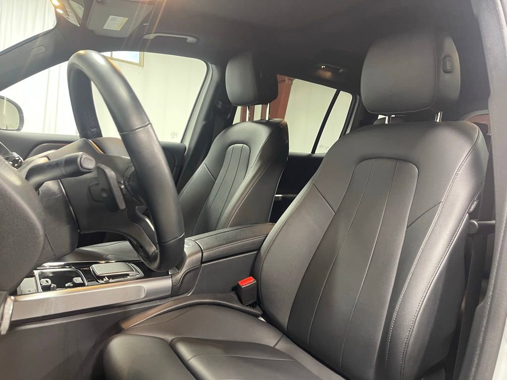 Certified 2022 Mercedes-Benz GLB 250 4MATIC image 22