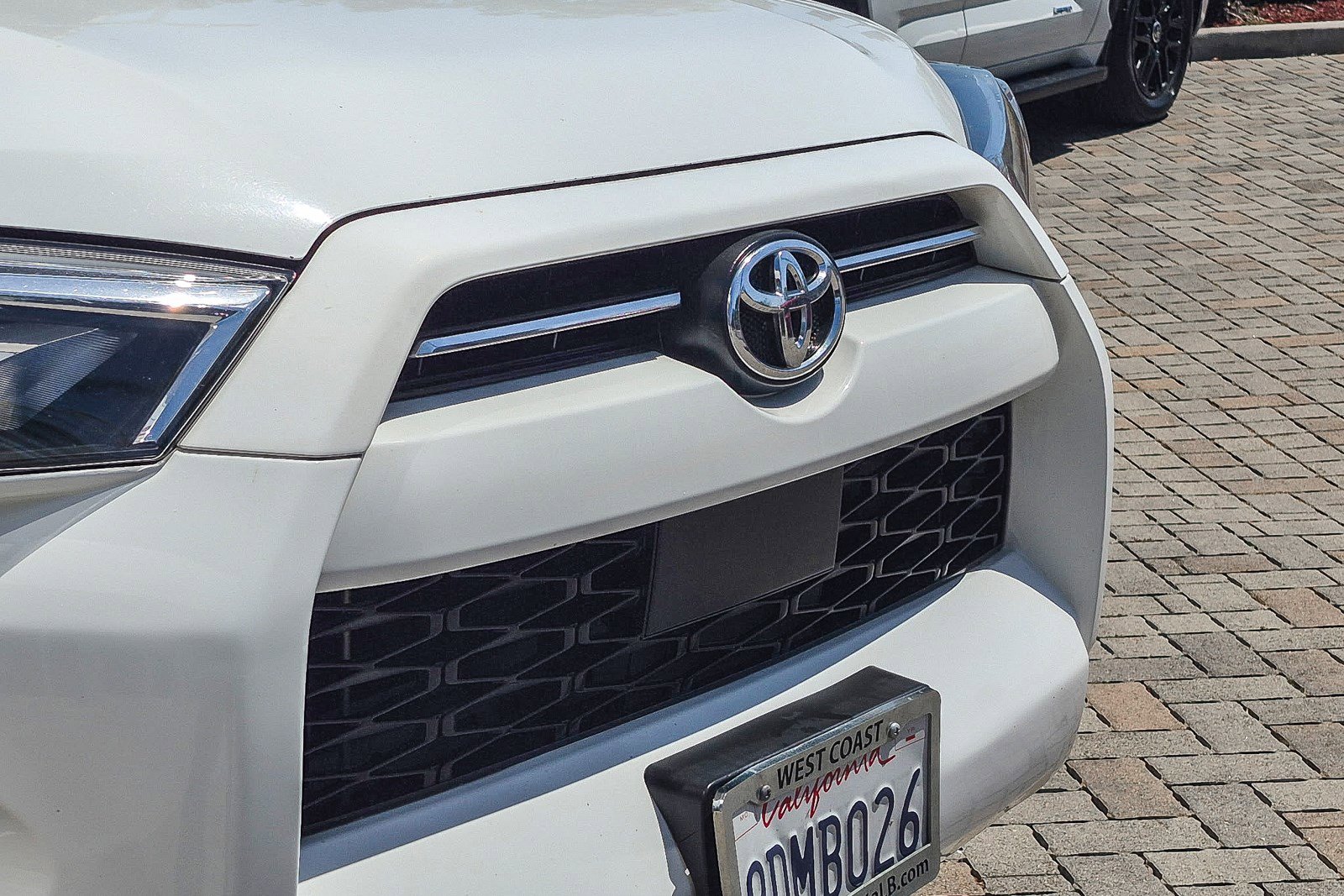 Used 2021 Toyota 4Runner SR5 image 12