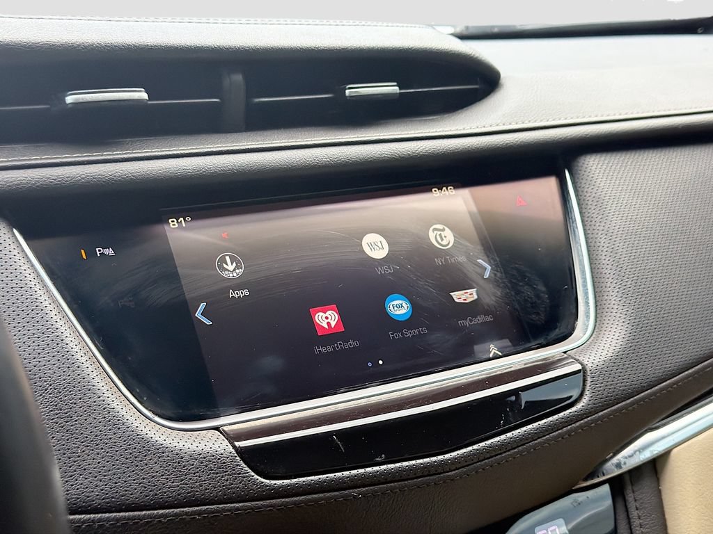 Used 2018 Cadillac XT5 FWD image 15