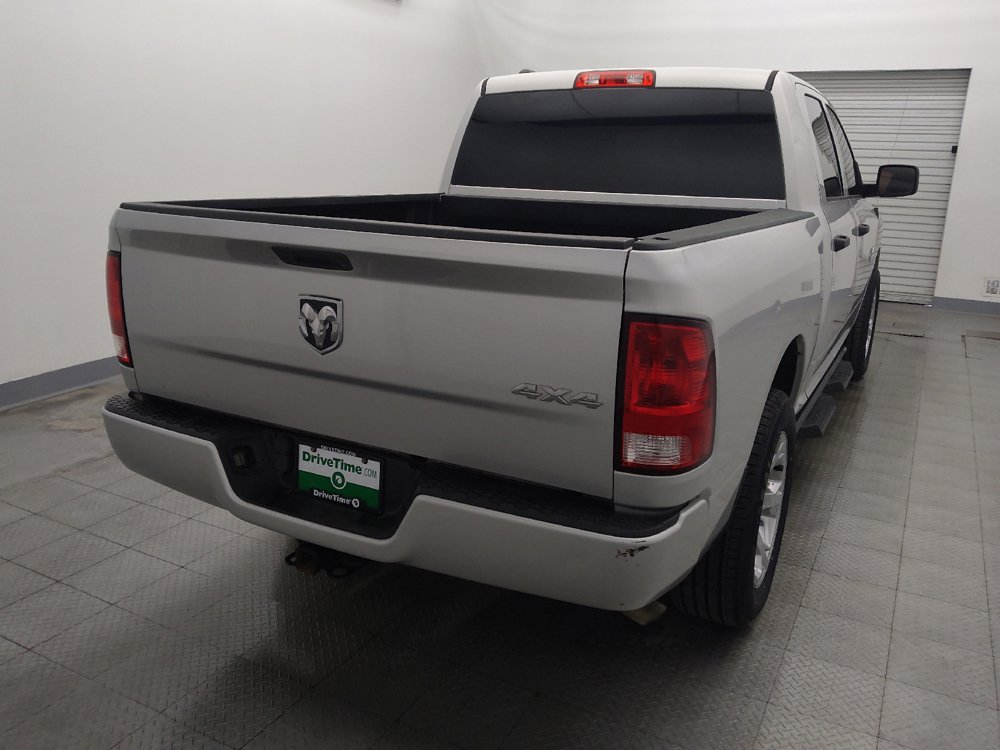 Used 2017 RAM 1500 Express AWD/4WD image 7